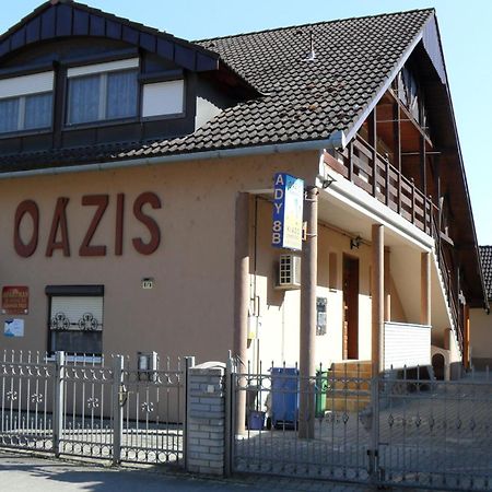 Oazis Apartman Гаркань Екстер'єр фото