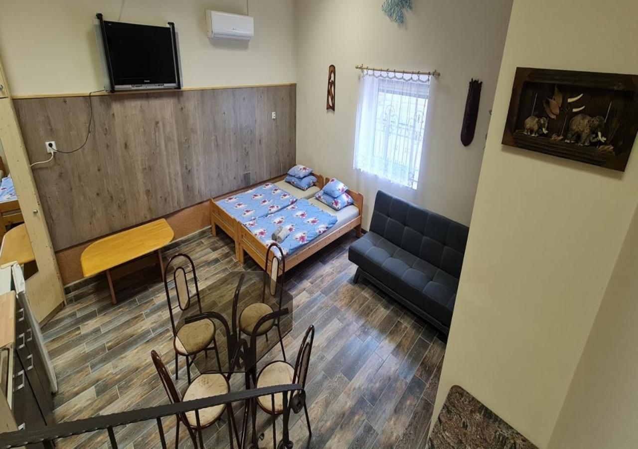 Oazis Apartman Гаркань Екстер'єр фото