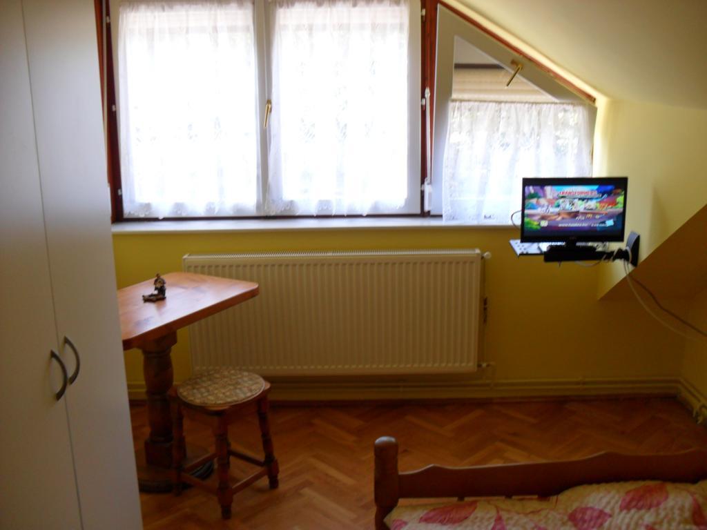 Oazis Apartman Гаркань Екстер'єр фото